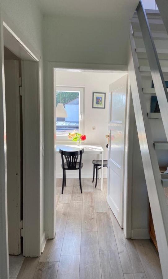 Privates Appartment Ferienwohnung Im Einfamilienhaus Дюссельдорф Экстерьер фото