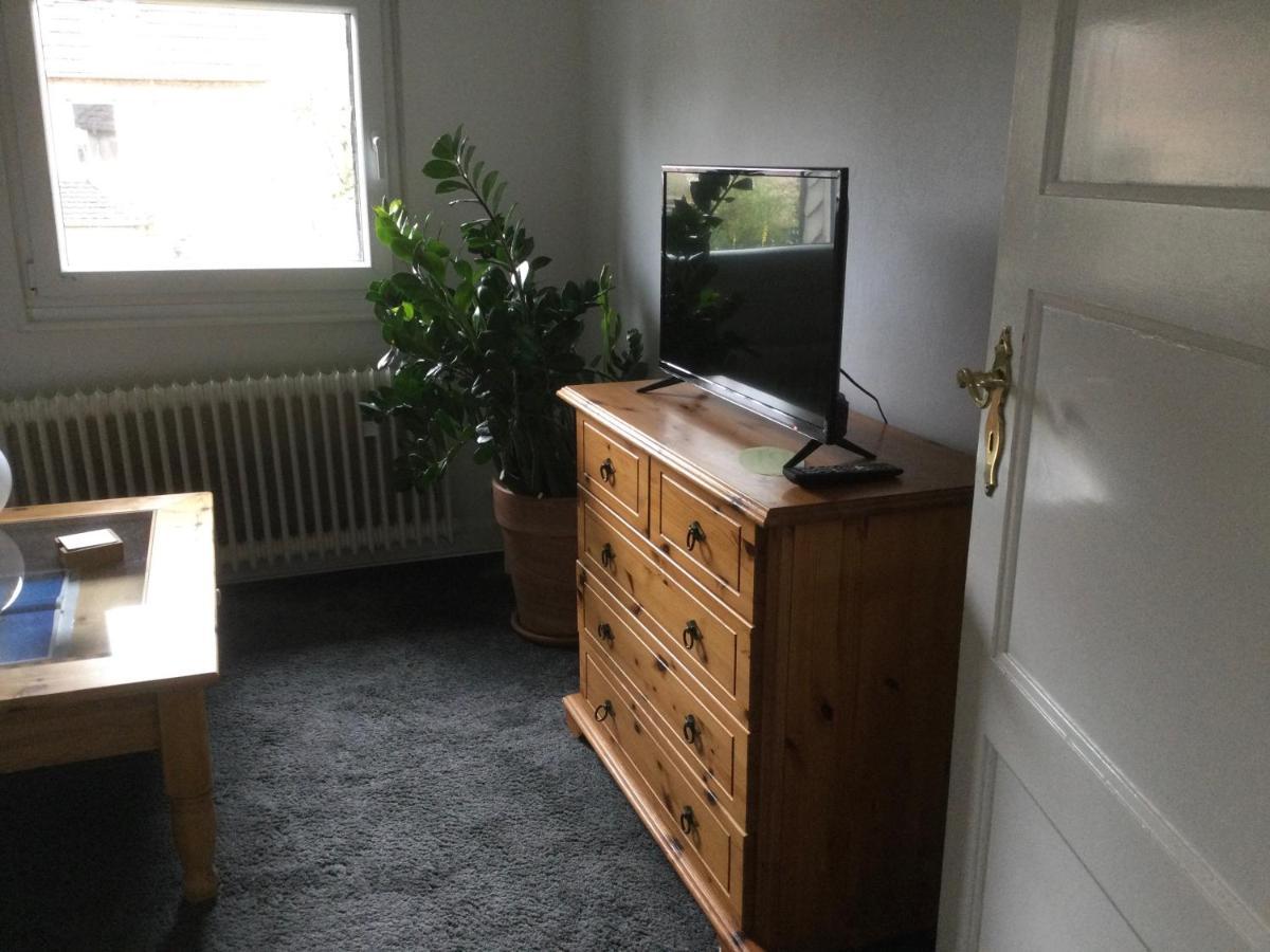 Privates Appartment Ferienwohnung Im Einfamilienhaus Дюссельдорф Экстерьер фото